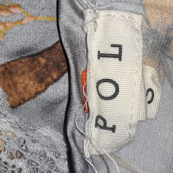 POL top - Picture 7 of 9